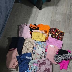 Colorful Clothing Bundle 4T Girl